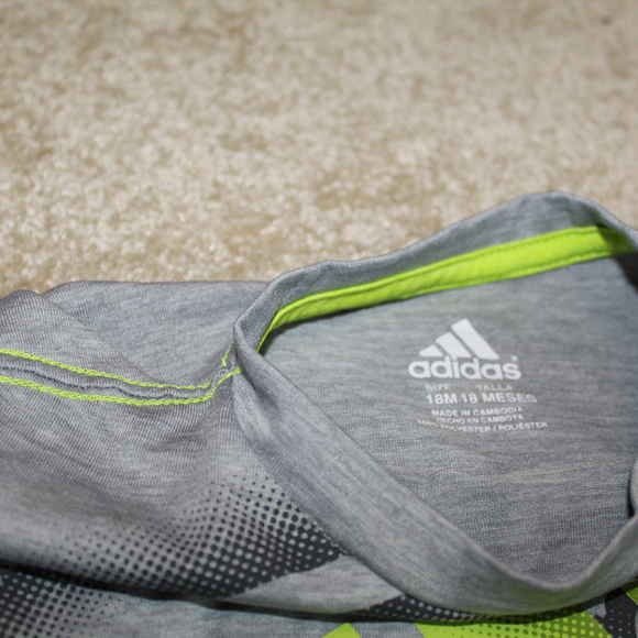 Adidas toddler grey/green tee and shorts (18 mo) - Picture 6 of 7
